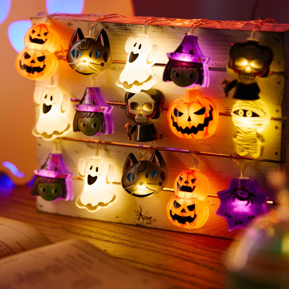 🎃👻Pumpkin Theme Battery-Operated LED String Lights✨
